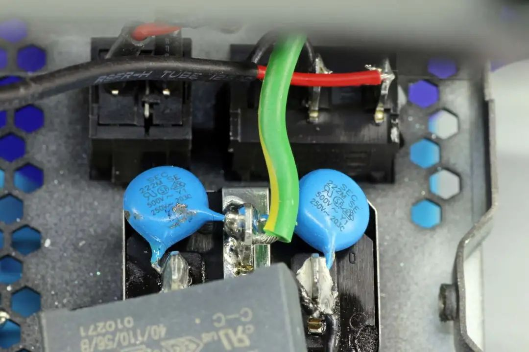 喆光光耦[MPC1019]在ATX3.0工業(yè)電源中的應(yīng)用