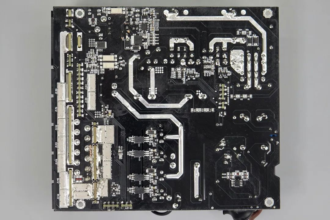 喆光光耦[MPC1019]在ATX3.0工業(yè)電源中的應(yīng)用