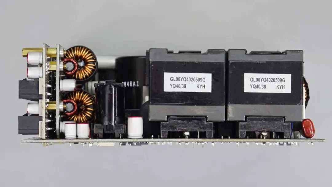 喆光光耦[MPC1019]在ATX3.0工業(yè)電源中的應(yīng)用