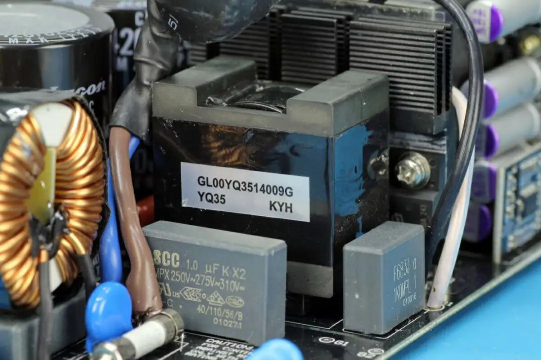 喆光光耦[MPC1019]在ATX3.0工業(yè)電源中的應(yīng)用