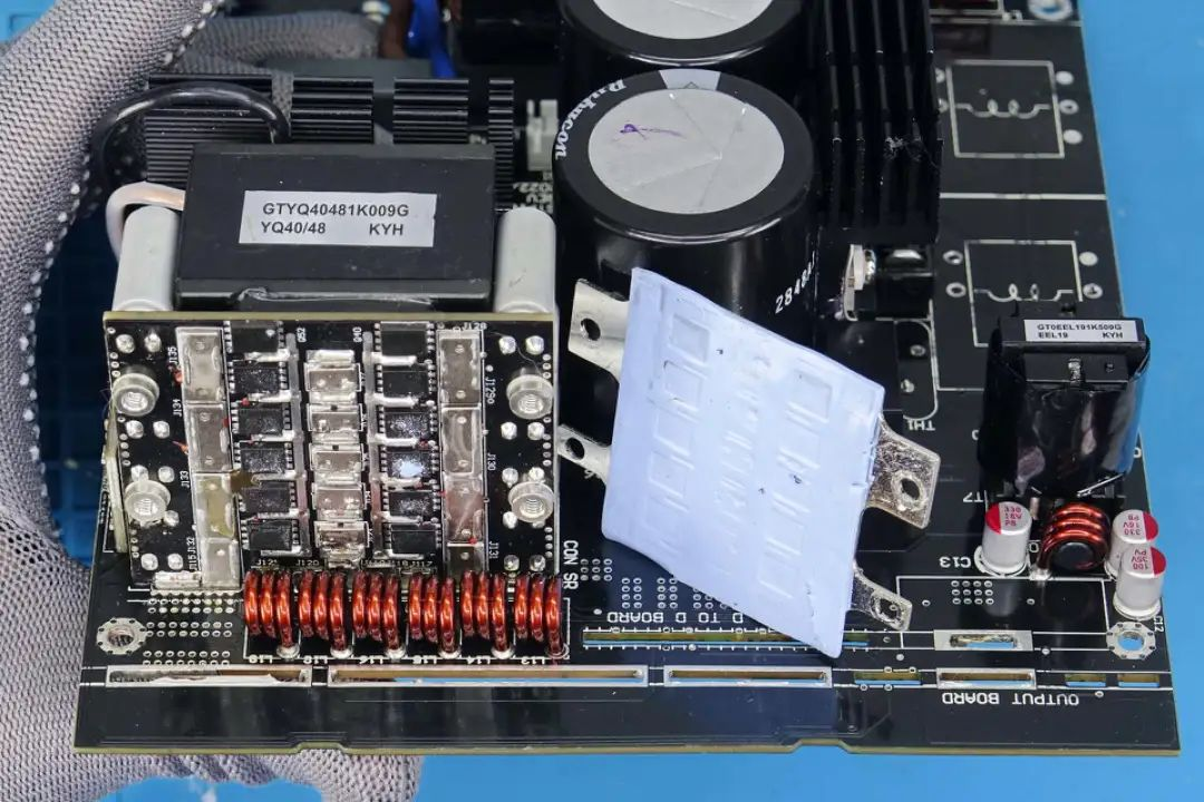 喆光光耦[MPC1019]在ATX3.0工業(yè)電源中的應(yīng)用