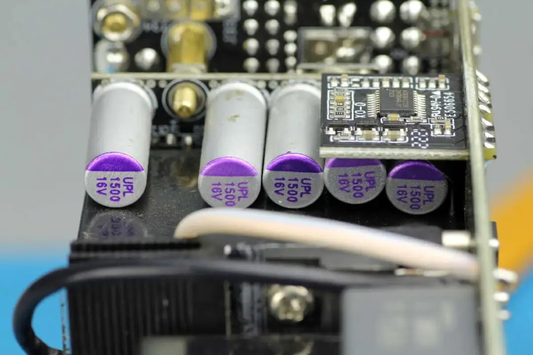 喆光光耦[MPC1019]在ATX3.0工業(yè)電源中的應(yīng)用