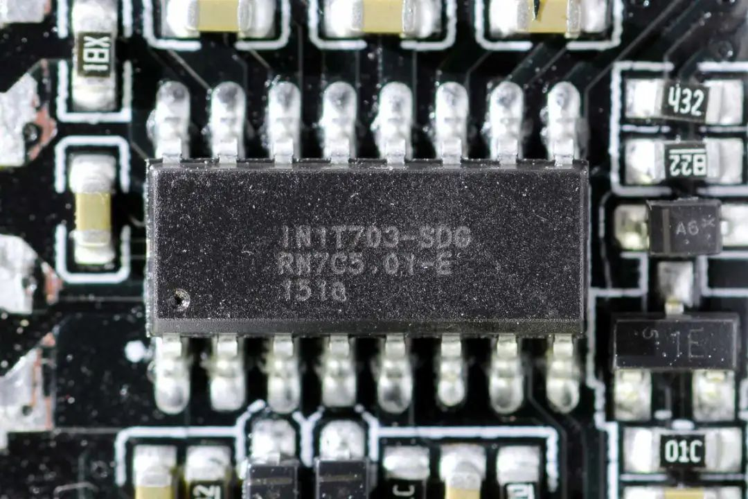 喆光光耦[MPC1019]在ATX3.0工業(yè)電源中的應(yīng)用