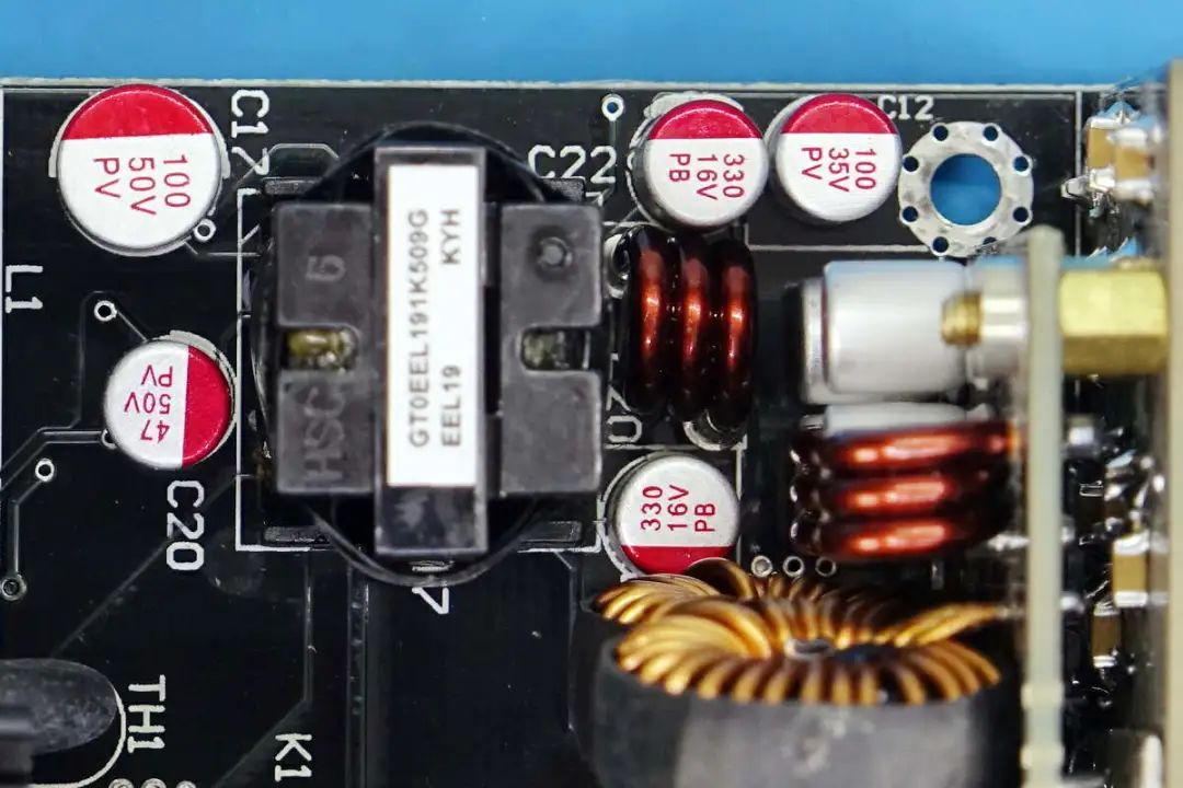 喆光光耦[MPC1019]在ATX3.0工業(yè)電源中的應(yīng)用